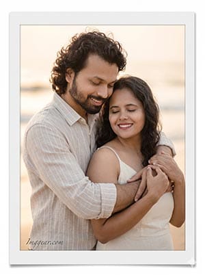 Romantic Couple AI Prompts