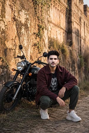 Royal Enfield Bullet Photo Editing Prompts 2026