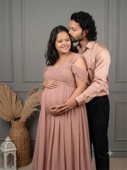 Maternity Photoshoot AI Prompts for ChatGPT & Gemini Complete Guide