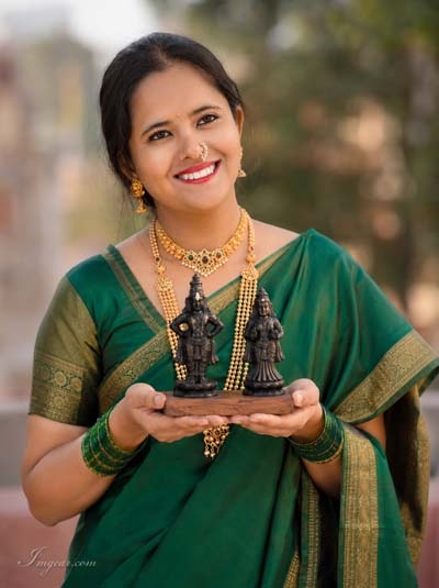 Ashadhi Ekadashi Prompt Women