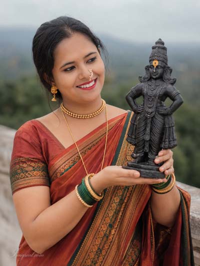 Ashadhi Ekadashi Prompt Women