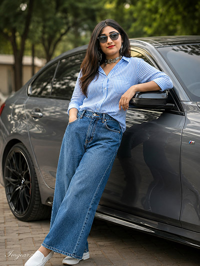 Gemini Girl Supercar AI Photo Prompt