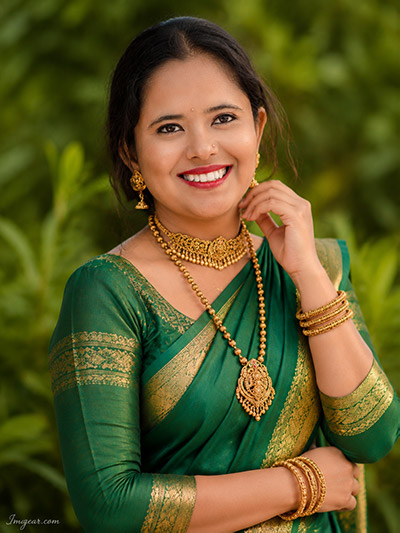 Prompt For Traditional Look For Girl
