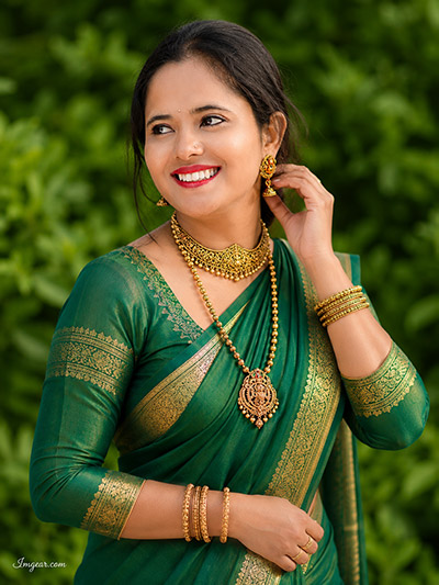 Prompt For Traditional Look For Girl