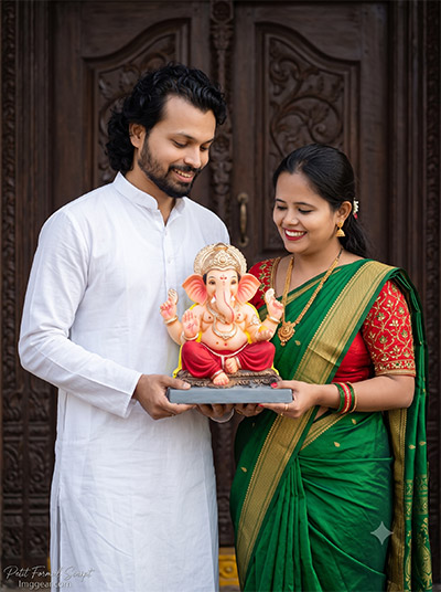 Photo With Bappa AI Prompt