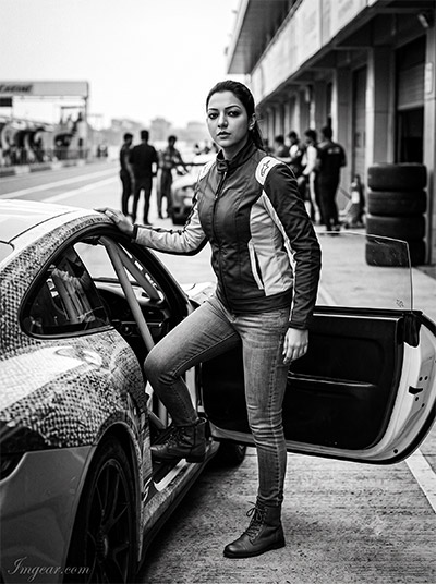 cinematic black and white car photos prompts